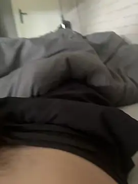 Snapshot of zoladj chatting on 05.15.26 zoladj online show from 05.15.26