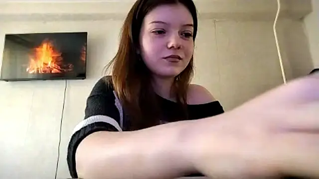 Snapshot of Helgawithyou chatting on 03.21.26 Helgawithyou online show from 03.21.26