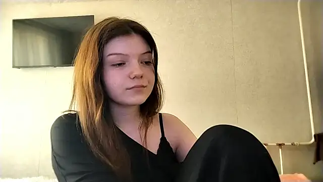Snapshot of Helgawithyou chatting on 03.24.26 Helgawithyou online show from 03.24.26