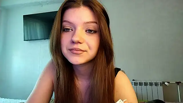 Snapshot of Helgawithyou chatting on 05.06.26 Helgawithyou online show from 05.06.26