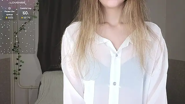 Emily Nelsonn online show from 06.07.26