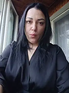 Elsie-Nora online show from 07.18.26