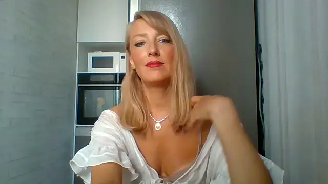 Snapshot of Satu8 chatting on 07.13.26 Satu8 online show from 07.13.26