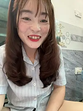 Snapshot of -Habin- chatting on 03.23.26 -Habin- online show from 03.23.26