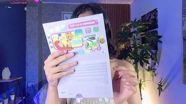 Snapshot of Zoee_Kiss_ chatting on 07.10.26 Zoee Kiss online show from 07.10.26