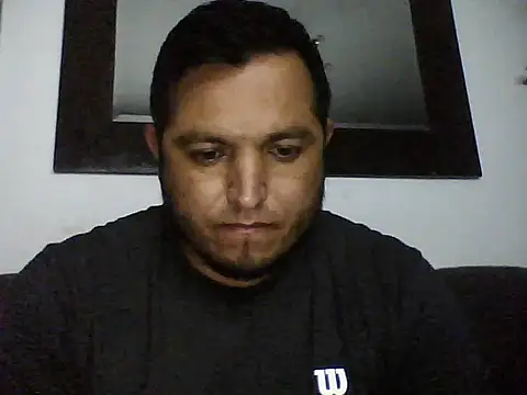 Snapshot of HOTB0Y18 chatting on 04.07.26 HOTB0Y18 online show from 04.07.26