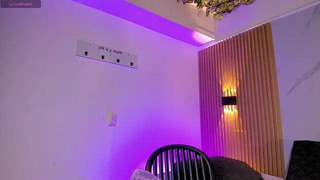 Im XanderSmith online show from 05.28.26