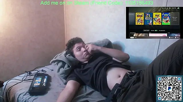 Snapshot of GreenDynomite chatting on 07.15.26 GreenDynomite online show from 07.15.26