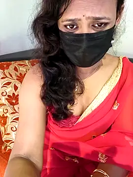 Snapshot of Lena_mahiyaa chatting on 04.20.26 Lena mahiyaa online show from 04.20.26