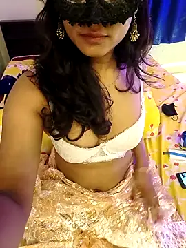 Snapshot of Lena_mahiyaa chatting on 04.24.26 Lena mahiyaa online show from 04.24.26