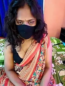 Snapshot of Lena_mahiyaa chatting on 05.18.26 Lena mahiyaa online show from 05.18.26