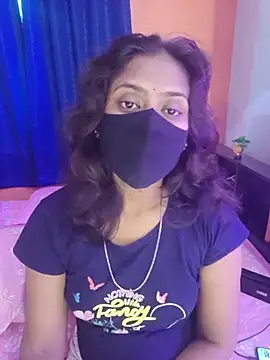 Snapshot of Lena_mahiyaa chatting on 05.27.26 Lena mahiyaa online show from 05.27.26