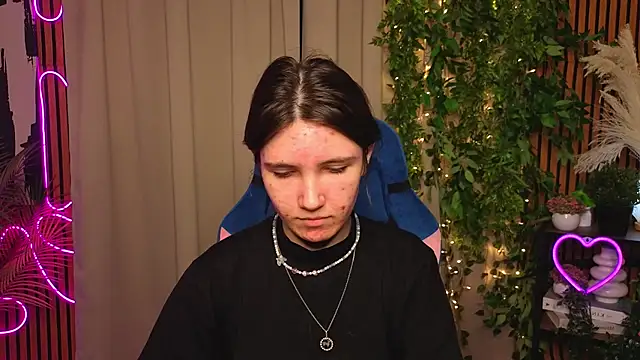 Snapshot of CarmenPhillips chatting on 03.22.26 CarmenPhillips online show from 03.22.26