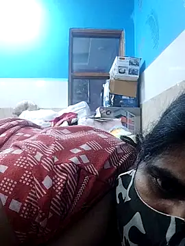 Snapshot of MoonlightMira chatting on 06.16.26 MoonlightMira online show from 06.16.26