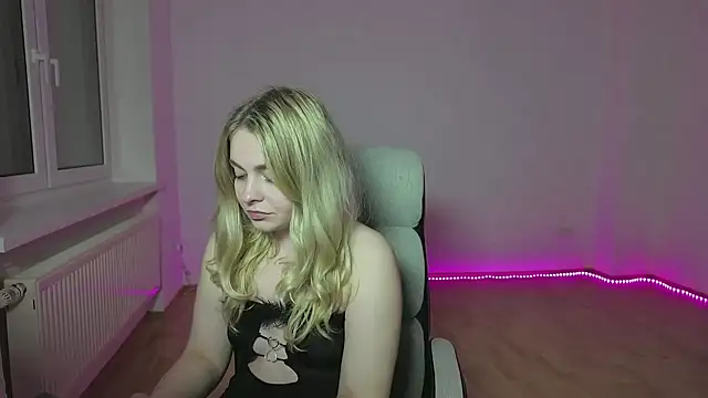 EvaKraz online show from 03.20.26