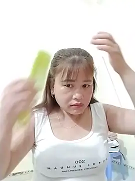 Moubie1 online show from 05.18.26