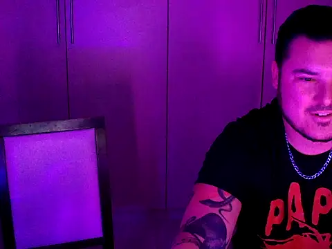 RavenXNoir online show from 04.03.26