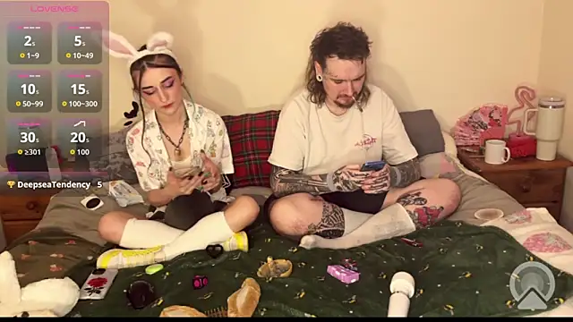 Snapshot of notyourneurotypical chatting on 03.25.26 notyourneurotypical online show from 03.25.26