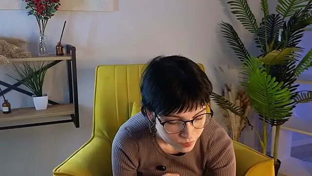 Snapshot of RubieNibbs chatting on 03.21.26 RubieNibbs online show from 03.21.26