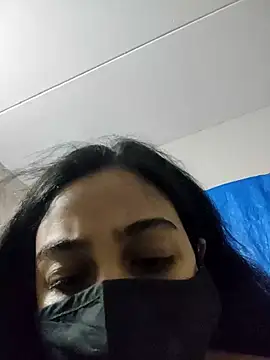 ALIZA FENDY online show from 04.20.26