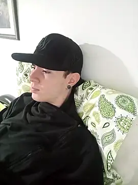 Snapshot of lio____ chatting on 03.29.26 lio online show from 03.29.26