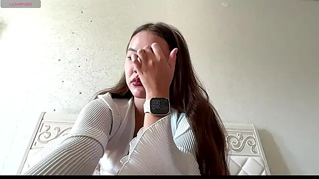 kamila 18 french online show from 07.08.26