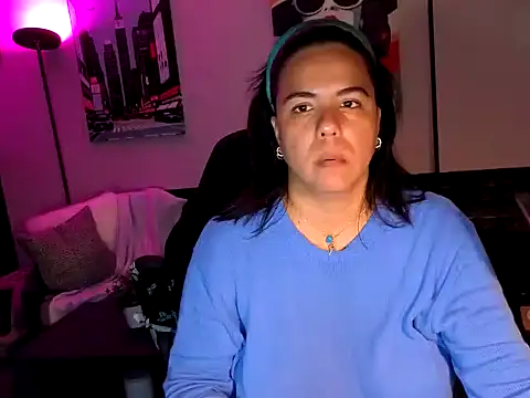 HannaJonns online show from 04.07.26