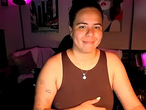 HannaJonns online show from 04.15.26