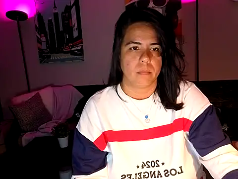 HannaJonns online show from 04.17.26