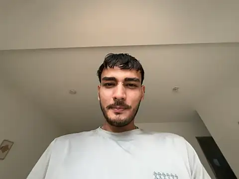 Snapshot of Velvet_man chatting on 03.27.26 Velvet man online show from 03.27.26