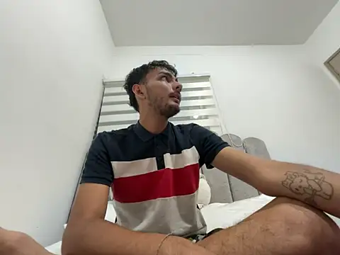 Snapshot of Velvet_man chatting on 03.30.26 Velvet man online show from 03.30.26