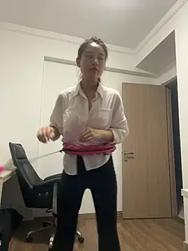 Snapshot of A-Kristen chatting on 04.09.26 A-Kristen online show from 04.09.26