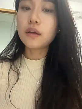 Snapshot of A-Kristen chatting on 04.11.26 A-Kristen online show from 04.11.26