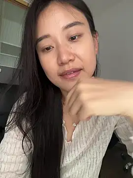 Snapshot of A-Kristen chatting on 04.12.26 A-Kristen online show from 04.12.26