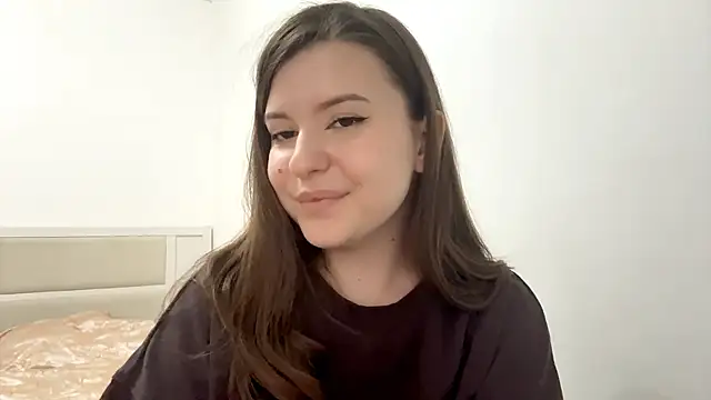 Snapshot of AliceMirage chatting on 03.25.26 AliceMirage online show from 03.25.26