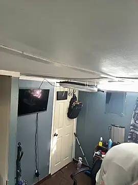 BWCloverboyy online show from 03.22.26