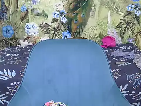 hoty-pinka online show from 07.05.26