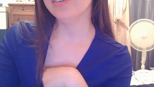 Snapshot of mery_lou20252 chatting on 06.18.26 mery lou20252 online show from 06.18.26
