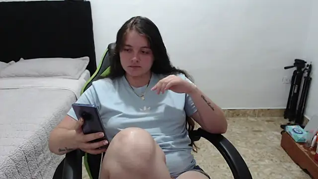 Queen Val369 online show from 06.05.26