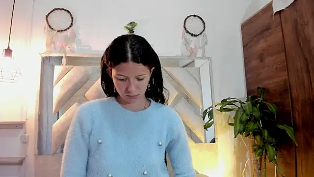 Snapshot of sofy_bonnet1 chatting on 04.30.26 sofy bonnet1 online show from 04.30.26