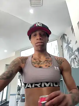 PHAT FTM KLIT87 online show from 04.08.26