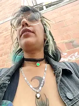 Abby 1-0 online show from 04.14.26