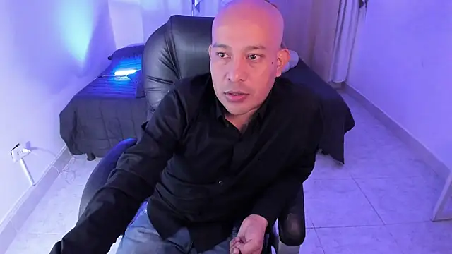 Snapshot of Takumii_boy chatting on 03.22.26 Takumii boy online show from 03.22.26