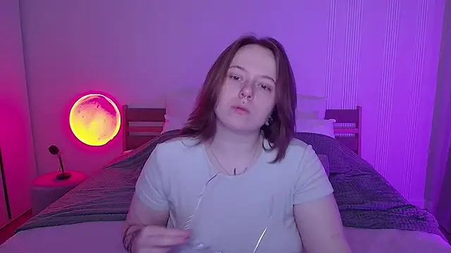 SelenaLily online show from 04.09.26