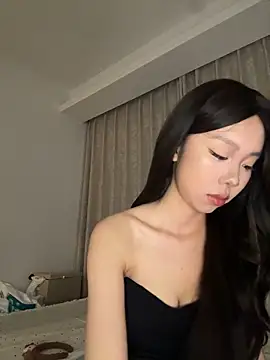 jolie 33 online show from 05.31.26