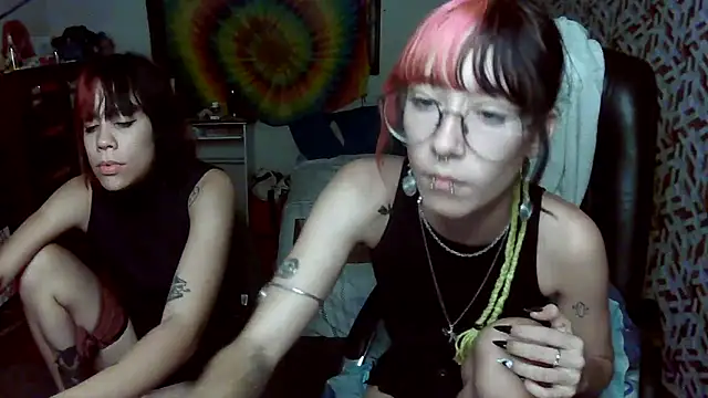 Moon  online show from 04.22.26