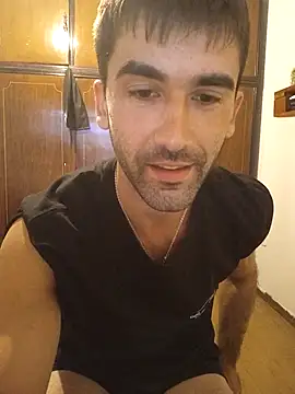 Snapshot of Tomasselo chatting on 04.04.26 Tomasselo online show from 04.04.26