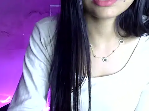 Snapshot of mahi_thakur0 chatting on 04.03.26 mahi thakur0 online show from 04.03.26