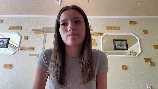 Snapshot of VersedFiend chatting on 04.26.26 VersedFiend online show from 04.26.26