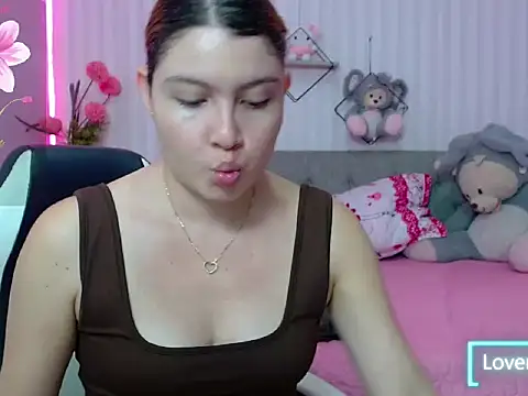 honey-blossom online show from 04.21.26